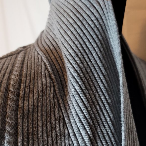 White House Black Market Grey Cardigan in XS - Picture 6 of 12